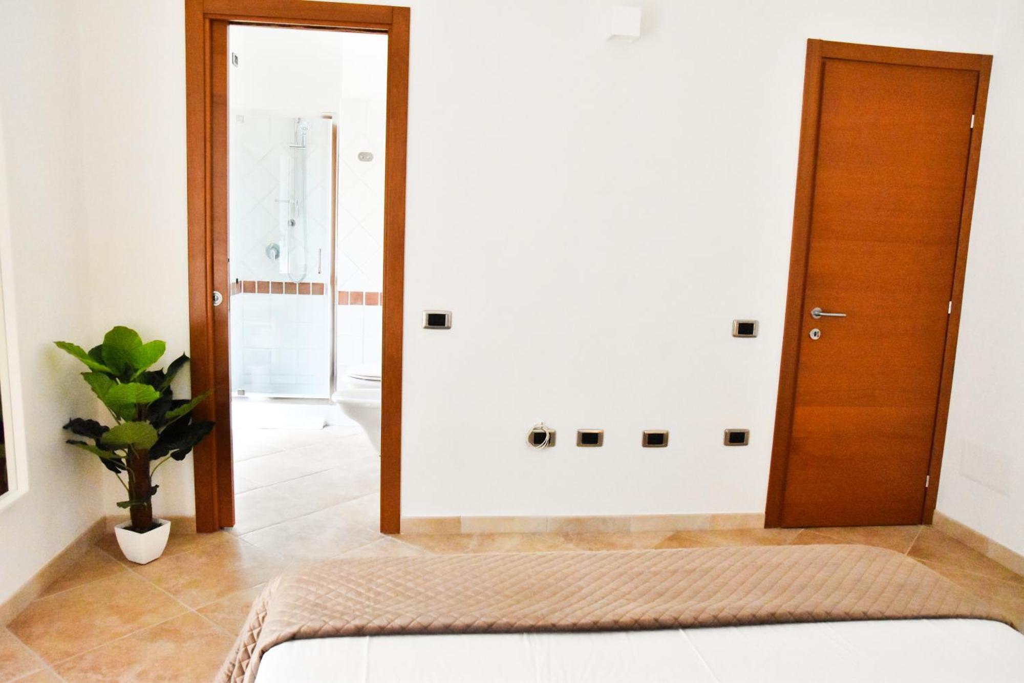 Sunshine Apartment - Appartamento Vicino Al Mare, Cagliari, Sardinia Eksteriør billede